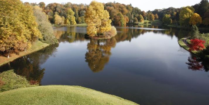 Stourhead, 11.00 am, Sunday 25 October 2015.