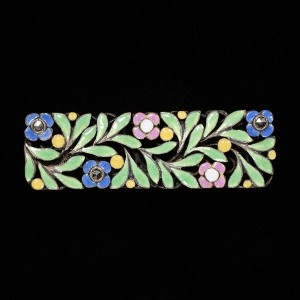 Enamel floral brooch by Bernard Instone, in the collections of the V&A Museum.