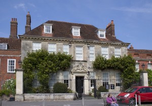 Mompesson House. Photo by Tony Hisgett.