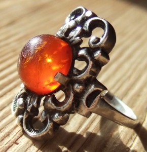 Baltic amber and 800 silver ring by Wilhelm Becker of Pforzheim.