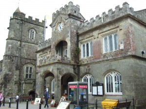 Shaftesbury Town Hall (right) and St Peter's Church (left), on Shaftesbury High Street.