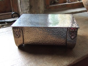 Arts adn Crafts hammered pewter jewellery box / cigarette box / trinket box. For sale at my Etsy shop.
