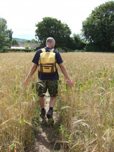 Chap doing his Maximus Decimus Meridius impression in a barley field.