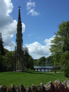 And this is the view from just by those cottages: the Bristol Cross, the Palladian Bridge and the Pantheon.