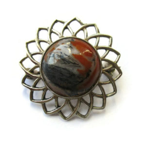 Vintage John Hart Scottish moss agate and sterling silver brooch, 1962. For sale in my Etsy shop: click on photos for details.