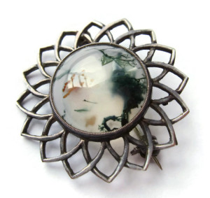 Vintage John Hart Scottish moss agate and sterling silver brooch, 1957. Click on photos for details. (NOW SOLD).