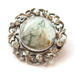Vintage John Hart Scottish moss agate and sterling silver brooch.
